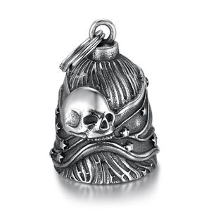 Porte-clés en acier inoxydable avec pendentif en forme de crâne et motif étoile rayée, cadeau unisexe - Product Image 1