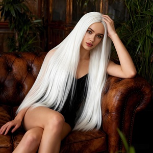 Perruque avant en dentelle pour femmes petite frange moyenne haute température blanc pur cheveux longs raides résistant à la chaleur Base de soie <span class=keywords><strong>fibre</strong></span> chimique - Product Image 3