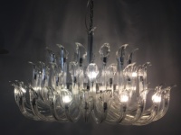 Lustre de luxe en verre de Murano en forme de lys calla, suspension moderne soufflée à la main transparente pour hall d'hôtel et salon de villa