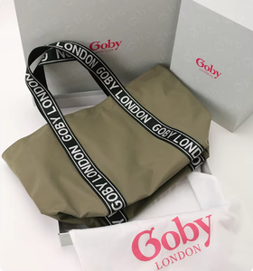 Sac fourre-tout en nylon imperméable Goby London Fermeture à glissière 38L Grande capacité Sacs à main vintage Couleurs et logos personnalisés - Product Image 4