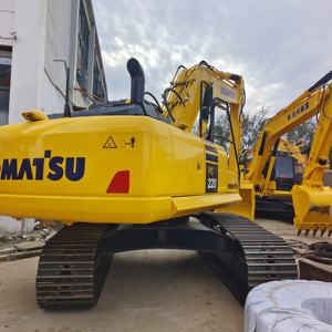 รถขุดโคมัตสุ PC220-8 คุณภาพสูง สภาพดี มือสอง พร้อมชิ้นส่วนมอเตอร์เกียร์แบบตีนตะขาบ - รวมเครื่องยนต์ เกียร์ และปั๊ม - Product Image 6