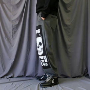 <span class=keywords><strong>Pantaloni</strong></span> Casual da uomo di Design OEM con stampa teschio eco-friendly traspirante a vita media <span class=keywords><strong>3XL</strong></span> <span class=keywords><strong>pantaloni</strong></span> della <span class=keywords><strong>tuta</strong></span> - Product Image 2