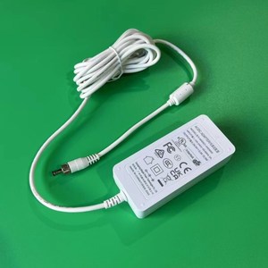 उल CE अनुमोदन डेस्कटॉप एसी डीसी अनुकूलक 15v 1.5a <span class=keywords><strong>1500mA</strong></span> बिजली की आपूर्ति एडाप्टर - Product Image 4