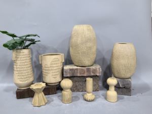 Vente en gros de vases nordiques modernes pour la décoration intérieure Fabricants de grands vases en céramique vintage à fleurs uniques - Product Image 4