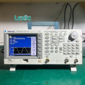 Générateur de signaux à fonction arbitraire Tektronix AFG3102C xgeqpt - Product Image 4