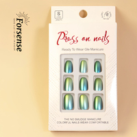 Ongles à pression chromés Abs réutilisables Conseils Courts Longueur Ovale Porter des Ongles Fournitures Métallique Dégradé Vert Designs Ongles Artificiels