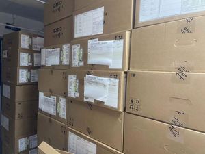 Brand New <strong>Original</strong> <strong>Cisco</strong> C9300-NM-8X Catalyst 9300 8 X 10GE C9300X-NM-8Y C9300-NM-4G Network <strong>Module</strong> - Product Image 4