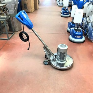 Limpiadora de Alfombras Portátil Profesional Eléctrica Cleanvac SC 50 - Limpieza Manual con Rodamientos, Certificación CE para Hoteles, 2 Años de Garantía - Product Image 3