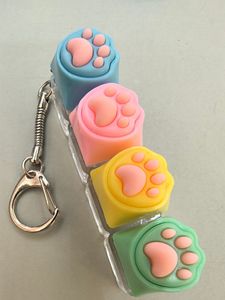 Porte-clés lumineux en silicone en forme de patte de chat, jouet de décompression pour clavier mécanique, 4 touches, couleur bonbon, avec fonction de clic - Product Image 2