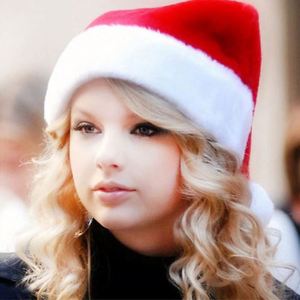 Gorro de Santa Claus Clásico Personalizado para Adultos y Niños, Gorro Navideño de Felpa - Product Image 3