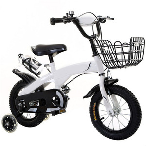 La Bicicleta Infantil de <span class=keywords><strong>cuatro</strong></span> <span class=keywords><strong>ruedas</strong></span> de 12 pulgadas más vendida viene <span class=keywords><strong>con</strong></span> un portavasos y una cesta de almacenamiento - Product Image 1