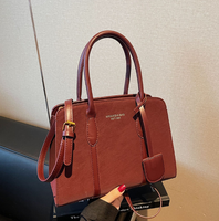 Sacs à main en PU de luxe pour femmes, mode en gros Alibaba 2025, sacs à main en PU décontractés pour femmes françaises, sacs à main en cuir PU pour les vacances, OEM