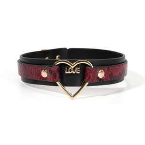 Collier ras-du-cou en PU motif serpent multicolore avec anneau cœur LOVE, modèle X656 pour femme – Nouveauté très prisée pour le commerce international - Product Image 5