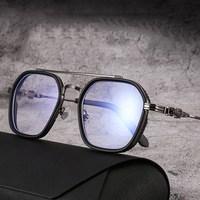 Gafas de Alta Gama con Montura Cuadrada Ultraligera de Metal Sólido, Lentes de PC con Protección Anti Luz Azul y Anti Radiación