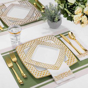 <span class=keywords><strong>100</strong></span> invités vaisselle <span class=keywords><strong>de</strong></span> mariage colorée <span class=keywords><strong>assiettes</strong></span> carrées en <span class=keywords><strong>plastique</strong></span> doré ensembles d'<span class=keywords><strong>assiettes</strong></span> <span class=keywords><strong>jetables</strong></span> <span class=keywords><strong>de</strong></span> fête pour Kits <span class=keywords><strong>de</strong></span> fournitures <span class=keywords><strong>de</strong></span> fête - Product Image 2
