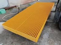 Grille de sol en fibre de verre durable et légère, de qualité supérieure, grilles de passerelle en PRV moulées