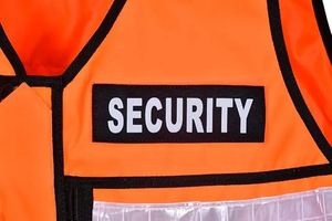 เสื้อกั๊กป้องกันความปลอดภัยในฤดูหนาวแบบสั่งทำชุดทำงานผ้าโพลีเอสเตอร์/ ผ้าฝ้ายสะท้อนแสงจำนวนมาก - Product Image 2