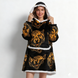Vente en gros de couverture sweat-shirt à capuche épais et chaud portable en peluche douce pour le camping couverture à capuche Sherpa <span class=keywords><strong>polaire</strong></span> couverture à capuche géante mignonne - Product Image 4