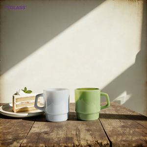 Tazas de Vidrio de Colores de 350 ml, Lindas Tazas de Café de Vidrio, Logotipo y Empaque Personalizados, Taza de Vidrio Apilable con Asa - Product Image 1