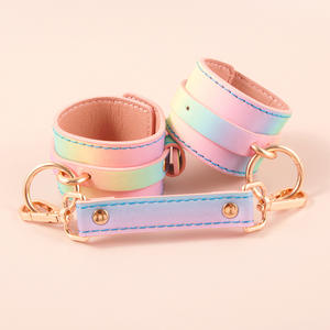 Esposas de Cuero Arcoíris con Hebilla Cruzada, Tobillos con Correa, Correas de Sujeción Eróticas - Product Image 2