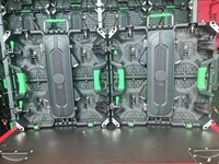 Mur vidéo LED intérieur P3.91 de 4 m x 2,5 m (9,8' x 6,6') - Système clé en main - 40 panneaux modulaires de 500 mm x 500 mm