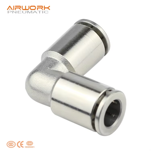 Gomito Metallico TKC-PV a Innesto, 90 Gradi, Corpo Nichelato, per Tubi da 4mm a 16mm, Raccordo per Linee Aeree, Vendita all'Ingrosso - Product Image 1