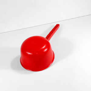 Long-Handled Plastic Ladle Large Watering Scoop For Garden Kitchen Use Durable - Product Image 2