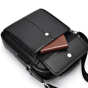 Borsa a Tracolla in Pelle PU per <span class=keywords><strong>Uomo</strong></span> Design Classico Logo di Qualità per Affari e Viaggi - Product Image 5