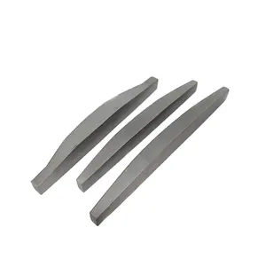 Palu Batu Pembuat Pasir Penghancur Tipe C JT09 Tungsten Carbide Bar 104*22.5*13 Mm Karbit Disemen Ujung Rotor Penghancur VSI