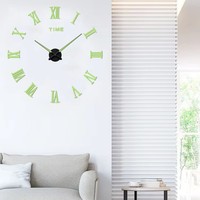 REIDA Horloge Murale Lumineuse 3D DIY en Acrylique avec Chiffres Romains, Horloge à Quartz, Autocollant Mural Miroir pour Décoration de Salon et Chambre
