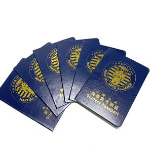 Impression de livrets de certificats pour chiens et chats avec logo personnalisé en feuille d'or, passeport pour animaux de compagnie - Product Image 3