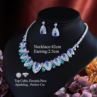 Luxuriöses Schmuckset mit Brillantblauem Synthetischem Tansanit und Zirkonia im Schild-Design für Braut, Hochzeit oder Party für Damen