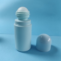 Vente chaude Herbal et Floral Solid Parfum Déodorant et Parfum Pommade De Retenue, Portable Ball Reelv Sweat Stopping Beads