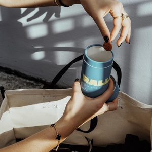 Tubo <span class=keywords><strong>de</strong></span> <span class=keywords><strong>papel</strong></span> <span class=keywords><strong>de</strong></span> té biodegradable <span class=keywords><strong>de</strong></span> grado alimenticio, <span class=keywords><strong>contenedor</strong></span> cilíndrico <span class=keywords><strong>de</strong></span> <span class=keywords><strong>cartón</strong></span> <span class=keywords><strong>para</strong></span> té, vino, Vodka, whisky, caja redonda <span class=keywords><strong>de</strong></span> embalaje - Product Image 3