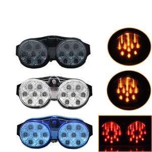 Feu arrière de moto pour Yamaha YZF R6, 1998-2002 - Product Image 3