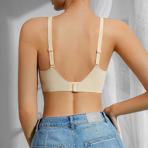 Soutien-gorge sport en gelée élégant pour femmes grandes tailles, léger, sans couture, dos relevé, sexy, sans armatures, respirant, bonnet 3/4 latéral - Product Image 4