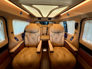 <span class=keywords><strong>Mercedes</strong></span> <span class=keywords><strong>Benz</strong></span> V260L Turbo <span class=keywords><strong>2022</strong></span> Usado, Volante a la Izquierda, Automático, Distancia Entre Ejes Larga, 7 Plazas, Monovolumen de Lujo para Negocios - Product Image 6