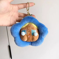 Großhandel: Niedliche Plüschpuppen-Schlüsselanhänger in Blumenform – Lustige, traurige Gesichter als Taschenanhänger – Ästhetische Stofftier-Schlüsselanhänger als Geschenk
