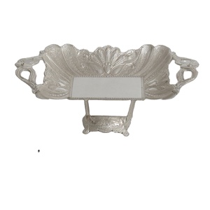 Cuenco De Servir Rectangular De Lujo <strong>Con</strong> Acabado Plateado Y Soporte Para Frutas, Aperitivos Y Exhibicin Decorativa, Hecho a Mano - Product Image 1