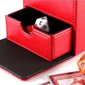 Caja de Cartas de Piel Sintética Roja con Bandeja para Dados, Almacenamiento Portátil para Cartas Coleccionables y Dados, Organizador de Juegos de Mesa de Estrategia - Product Image 4