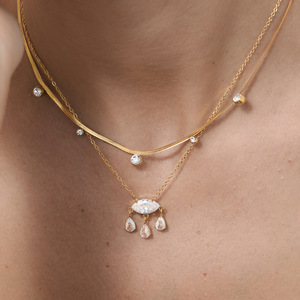 Collier pendentif en zircon blanc, forme goutte d'eau, serti clos, pour usage quotidien et soirées, chaîne de clavicule en acier inoxydable - Product Image 4