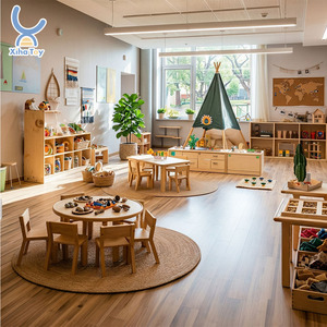 Mesas y Sillas de Madera Maciza, Armario de Almacenamiento para Guardería, Muebles para Niños de Jardín de Infancia y Preescolar, Conjuntos de Muebles Escolares para Niños - Product Image 1
