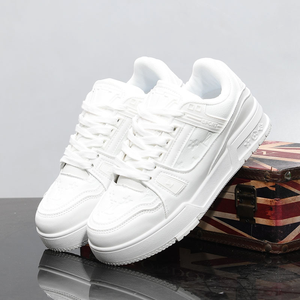 Chaussures de sport de luxe de haute qualité de marque de créateur unisexe respirantes antidérapantes chaussures décontractées haut de gamme vente en gros d'usine - Product Image 3