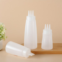 Bouteille de sauce de meilleure qualité d'usine avec bouteille de sauce à presser en plastique à 3 trous 4oz 8oz 12oz 16oz bouteilles de sauce Sqeeze