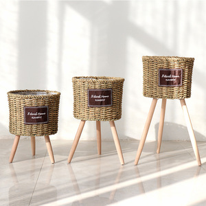 Estante para plantas de jacinto de agua, cesta de exhibición para interiores, cesta de almacenamiento de <span class=keywords><strong>mimbre</strong></span>, estante para plantas de ratán <span class=keywords><strong>con</strong></span> <span class=keywords><strong>patas</strong></span> - Product Image 1