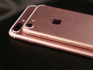 โทรศัพท์มือถือใช้สำหรับ <span class=keywords><strong>iPhone</strong></span> <span class=keywords><strong>7</strong></span> <span class=keywords><strong>7</strong></span> <span class=keywords><strong>Plus</strong></span> <span class=keywords><strong>32</strong></span> GB128GB รุ่น US พร้อมระบบ GSM & LTE - Product Image 3