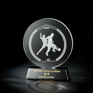 Kleine Brücke Hochwertiger Großhandel Kundenspezifischer Fußball-Kristall-Pokal-Design Sport Fußball Medaille Plakette Geschenk - Product Image 5