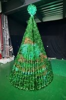 Grand arbre de Noël LED 3D géant en CEDER avec 1000-1500 lumières, branches pliables, effet lumineux dynamique, structure métallique géante sur pied