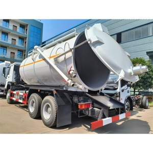 Camion d'aspiration des eaux usées diesel manuel Sinotruk Howo, camion de nettoyage à haute pression Howo 6x4 20cbm - Product Image 2