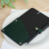 Porte-documents de présentation en cuir PU en gros avec couverture pour bouteille de vin, porte-menu personnalisable pour manuel du personnel hôtelier